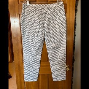 Ladies ankle pants. Adorable!